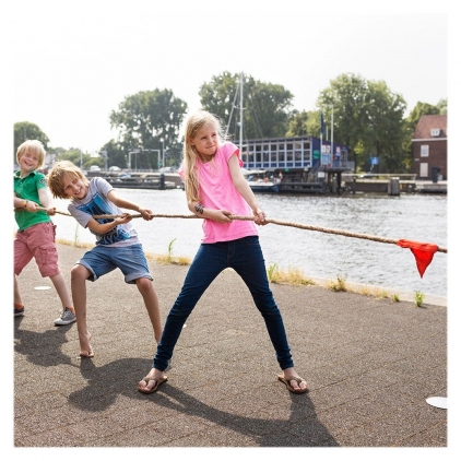 Jucarii nisip si gradina, sporturi si altele Trage sfoara!, jocul funiei, 10 m, 4+ ani