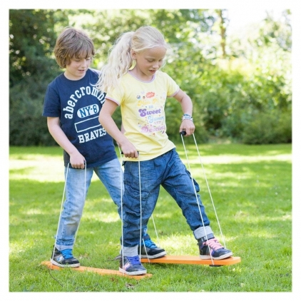 Jucarii nisip si gradina, sporturi si altele Schiuri de vara joc de echilibru, 6+ ani